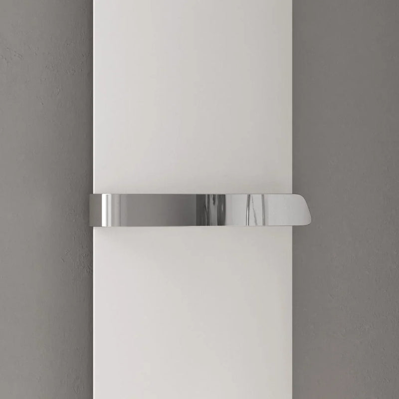 Reina Picoli White aluminium radiator roomset 3