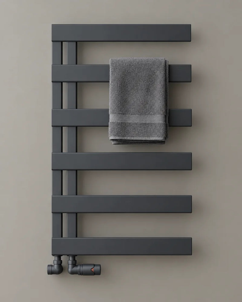 Reina Carpena Anthracite 710mm with TRV valves